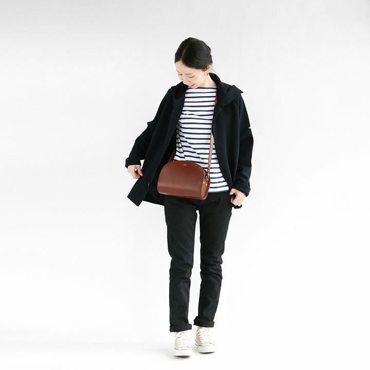 A.P.C.(アーペーセー) ハーフムーンバッグ(DEMI-LUNE)の通販｜NEWS