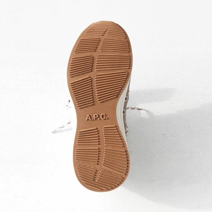 A.P.C.(アーペーセー) RUN AROUND スニーカー(RUNAROUND)の通販｜NEWS