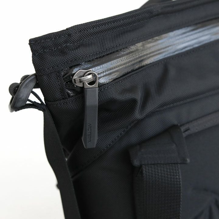 ARC'TERYX(アークテリクス) アロー 8 ショルダーバッグ(24019)の通販