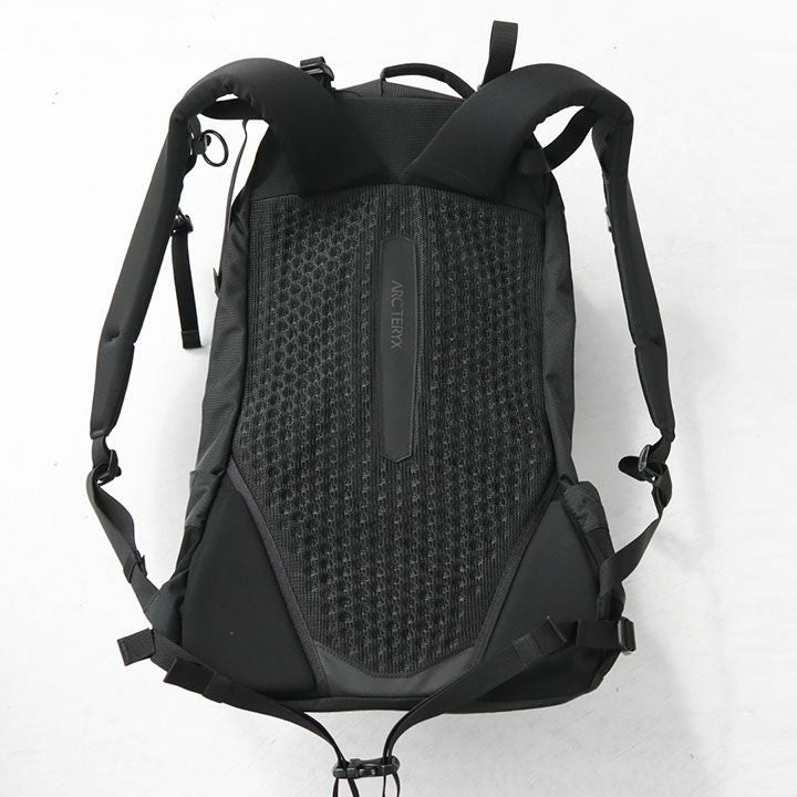 ARC'TERYX(アークテリクス) アロー 22 バックパック(X7473)の通販