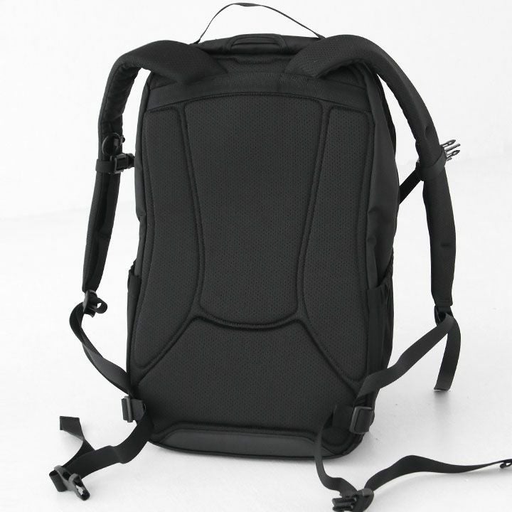 ARC'TERYX(アークテリクス) マンティス 32 バックパック(25814)の通販