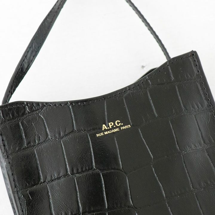 A.P.C.(アーペーセー) ネックポーチ JAMIE(JAMIE-CROCO)の通販｜NEWS