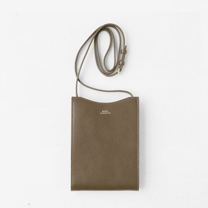 美品 A.P.C NECK POUCH JAMIE 21P ブラウン 茶 A.P.C.(アーペーセー) ネックポーチ(JAMIE)の通販｜NEWS(ニューズ)公式