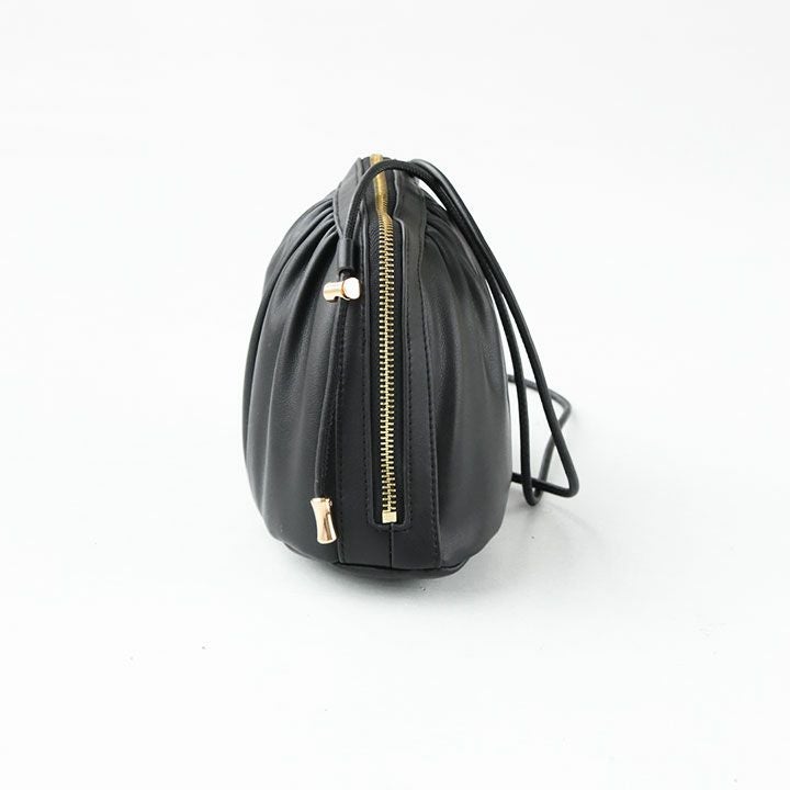 A.P.C.(アーペーセー) NINON ドローストリング ショルダーバッグ