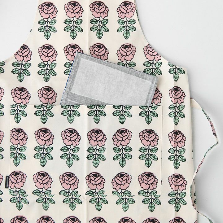 marimekko(マリメッコ) Vihkiruusu エプロン(52249-73375)の通販｜NEWS
