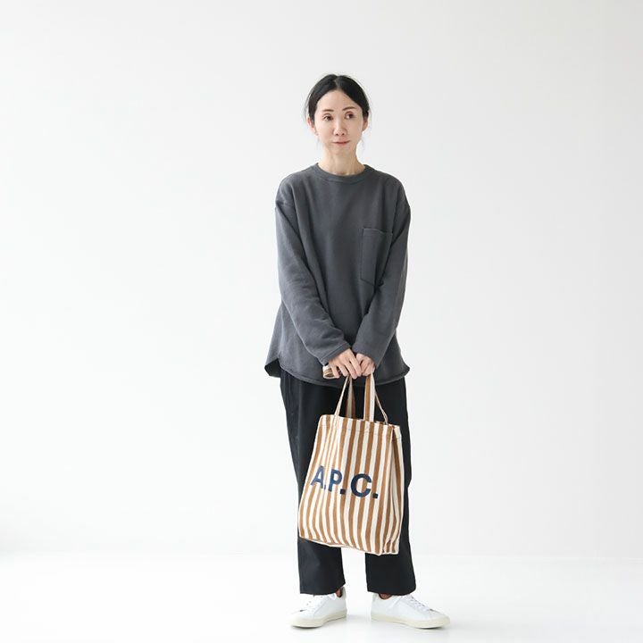 A.P.C.(アーペーセー) LOU トートバッグ(LOU-TOTE-RAYURES)の通販