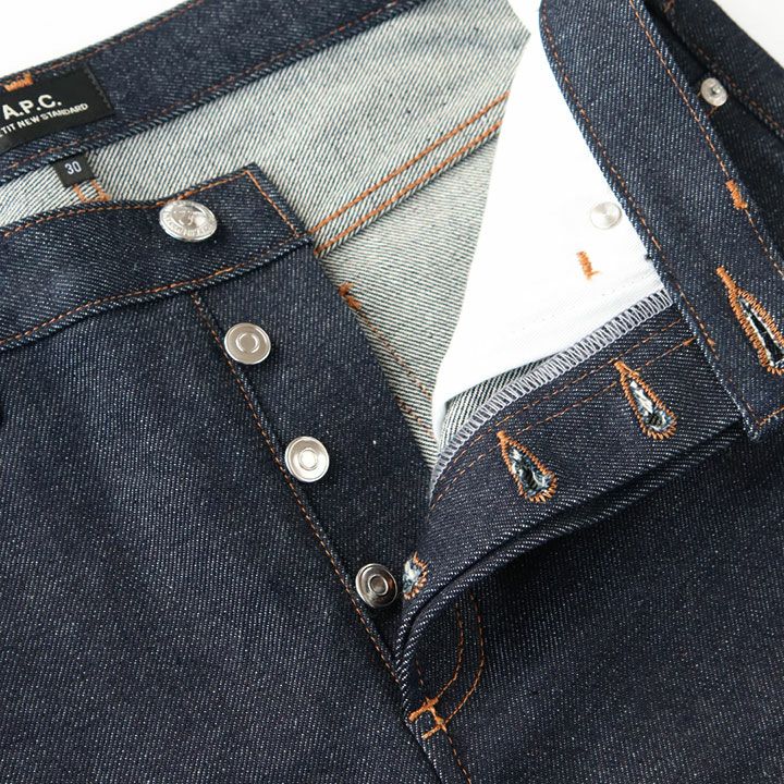 美品 濃紺●APC アーペーセー PETIT NEW STANDARD デニム ジーンズ 28 赤耳 セルビッジ PETIT NEW STANDARD (アーペーセー) A.P.C（デニム&frasl;ジーンズ）のフリマアイテム一覧 プチニュースタンダードジーンズ(DENIM-PETIT-ST