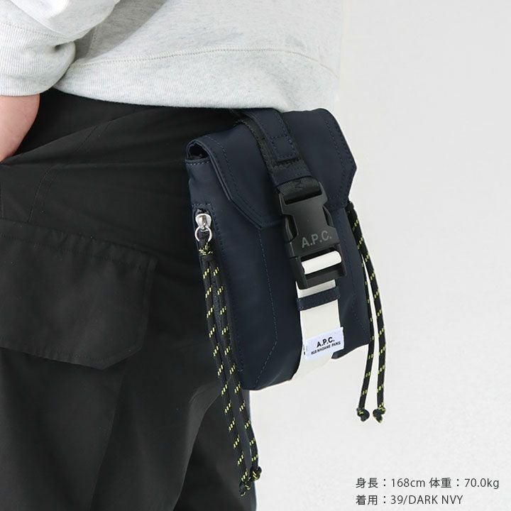 A.P.C.(アーペーセー) Trek クロスボディ ポーチ(CROSSBODYPOUCH)の