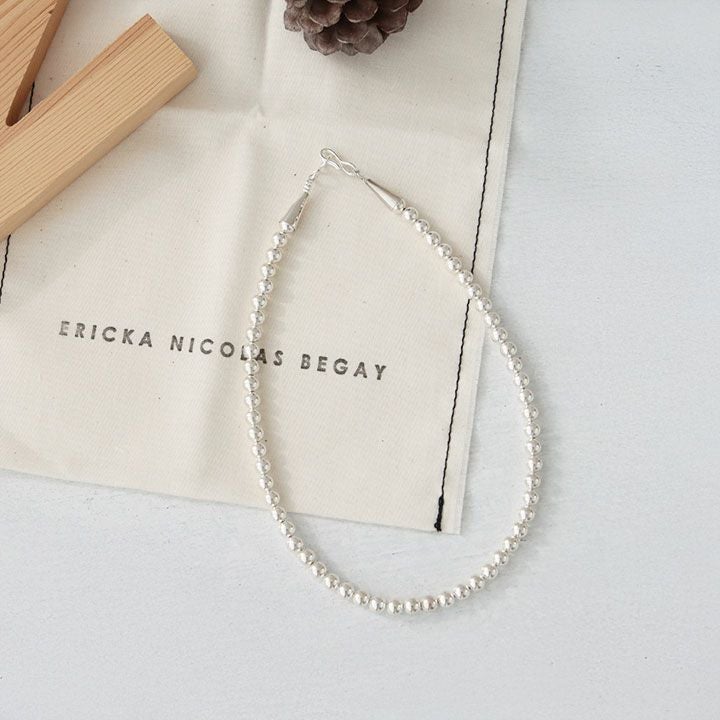 ERICKA NICOLAS BEGAY(エリッカ ニコラス ビゲイ) NAVAJO PEARL
