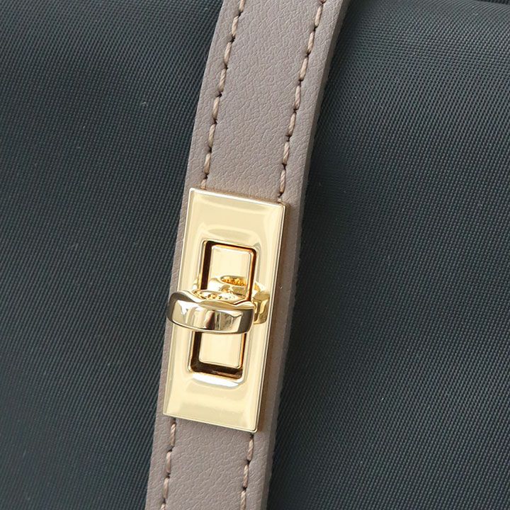VIOLAd'ORO(ヴィオラドーロ) ターンロック付き ナイロントートバッグ(V