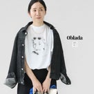 ObladaのUNCLE TEEを正面から着用した女性モデルのフロントデザイン