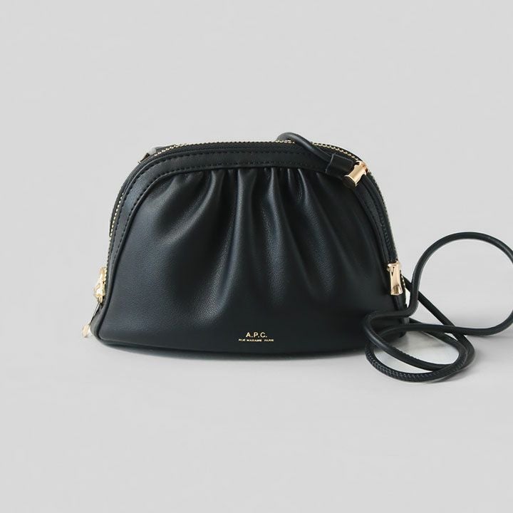 A.P.C. アーペーセー｜Ninon スモールドローストリングバッグ BOURSE