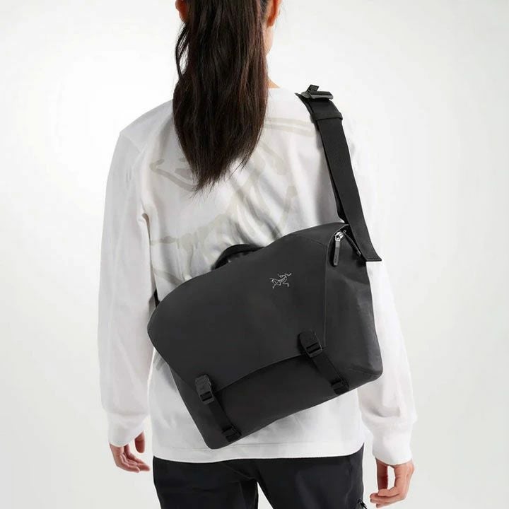ARC'TERYX アークテリクス｜ グランヴィル 10 クーリエ バッグ X10384