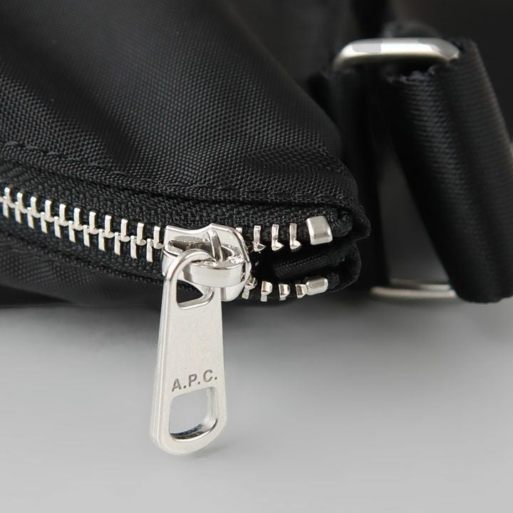 A.P.C. アーペーセー｜ショルダーバッグ クロスボディバッグ BACKSTAGE