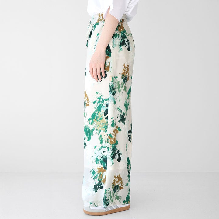 SACRA サクラ｜BLURRED フローラ パンツ 126115112の通販｜NEWS