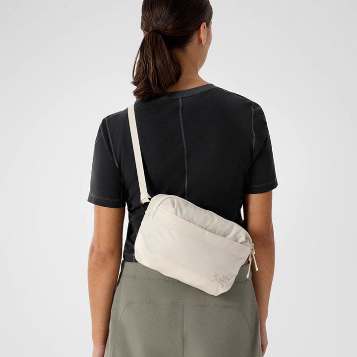 ARC'TERYX アークテリクス｜ヒリアド クロスボディ バッグ X10359の